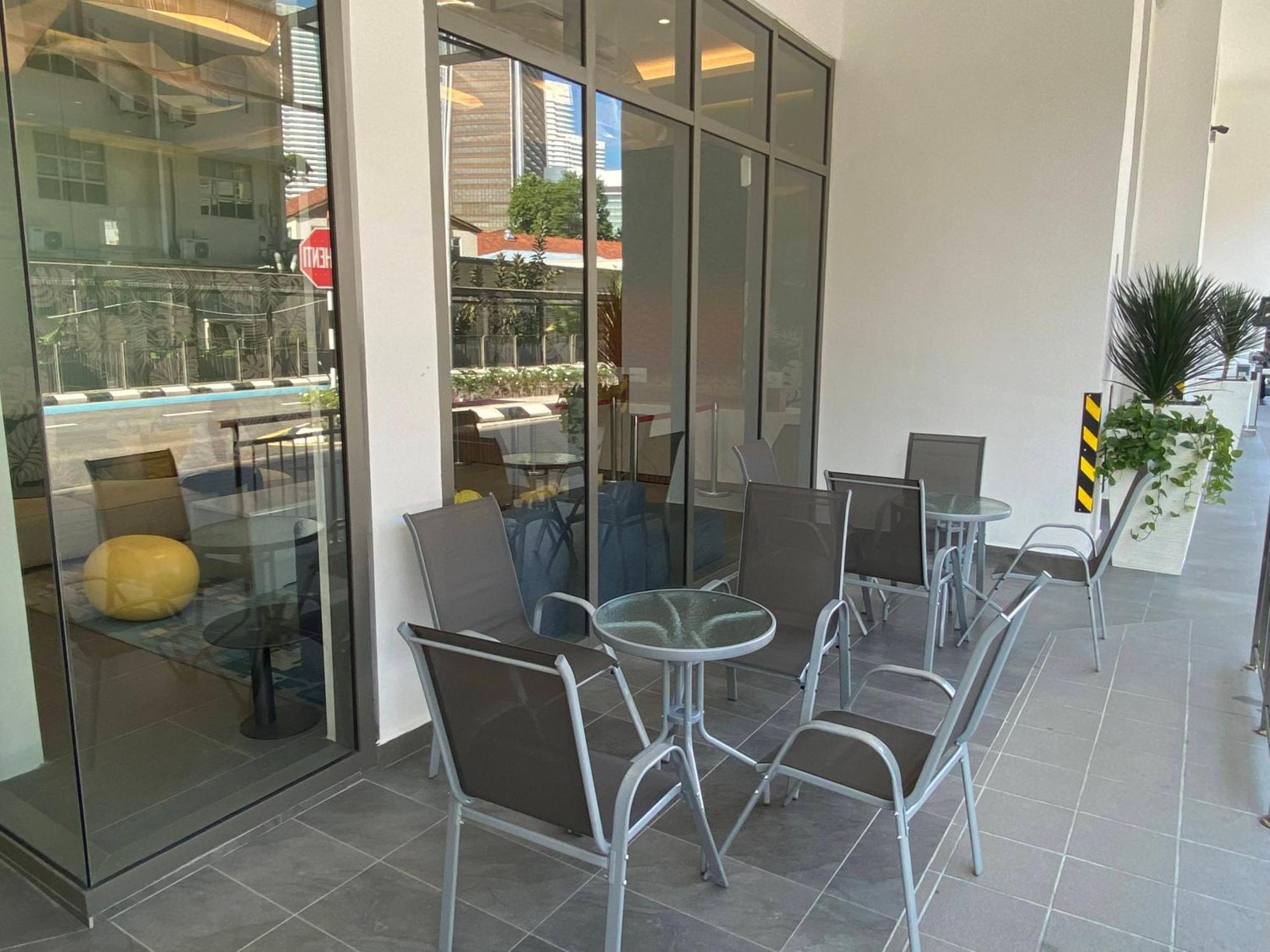 Upper Hotel Suites Kl Sentral 吉隆坡 外观 照片