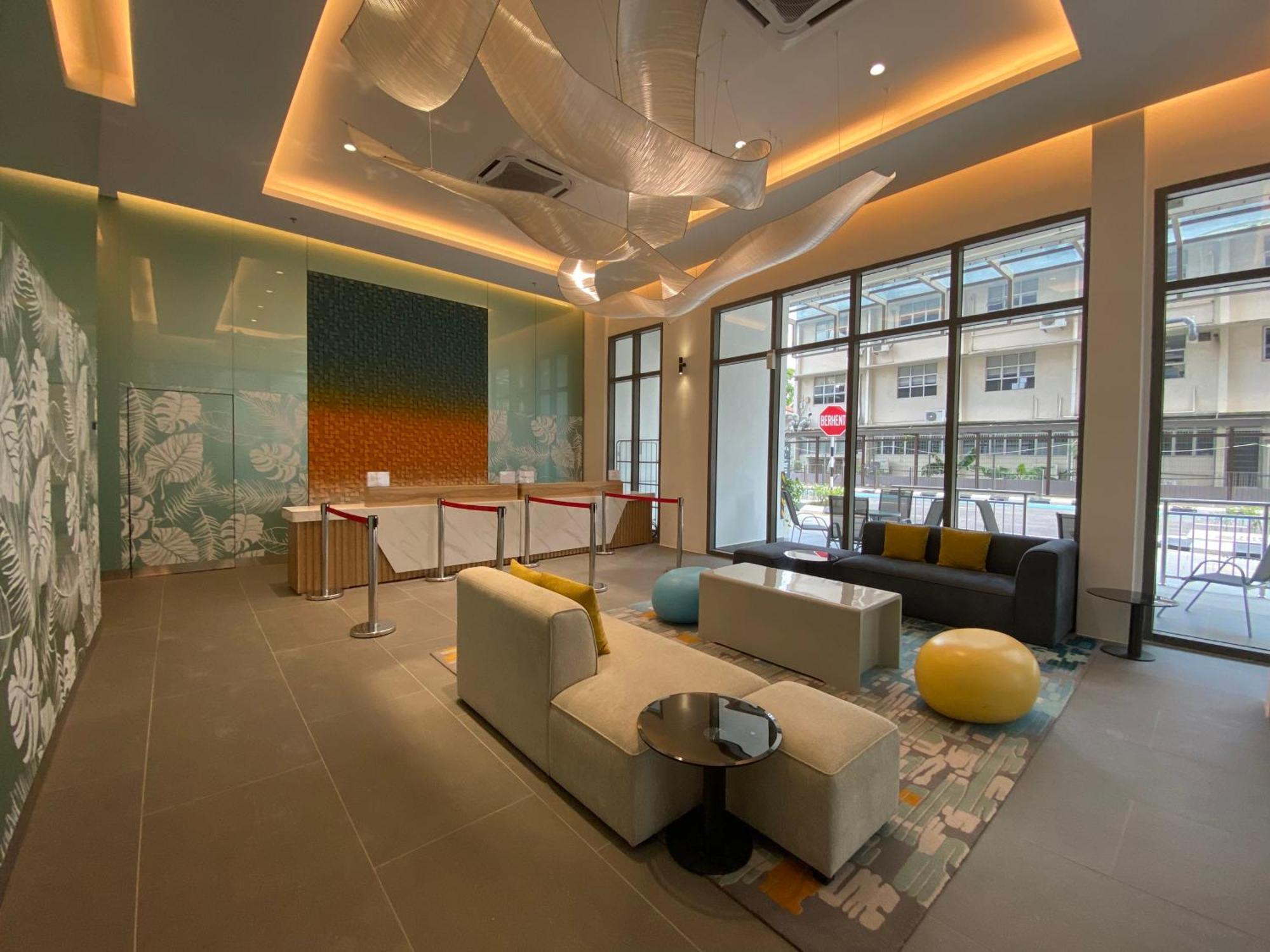 Upper Hotel Suites Kl Sentral 吉隆坡 外观 照片